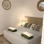 Avocadohome Vila